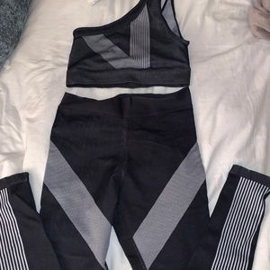 Fabletics set